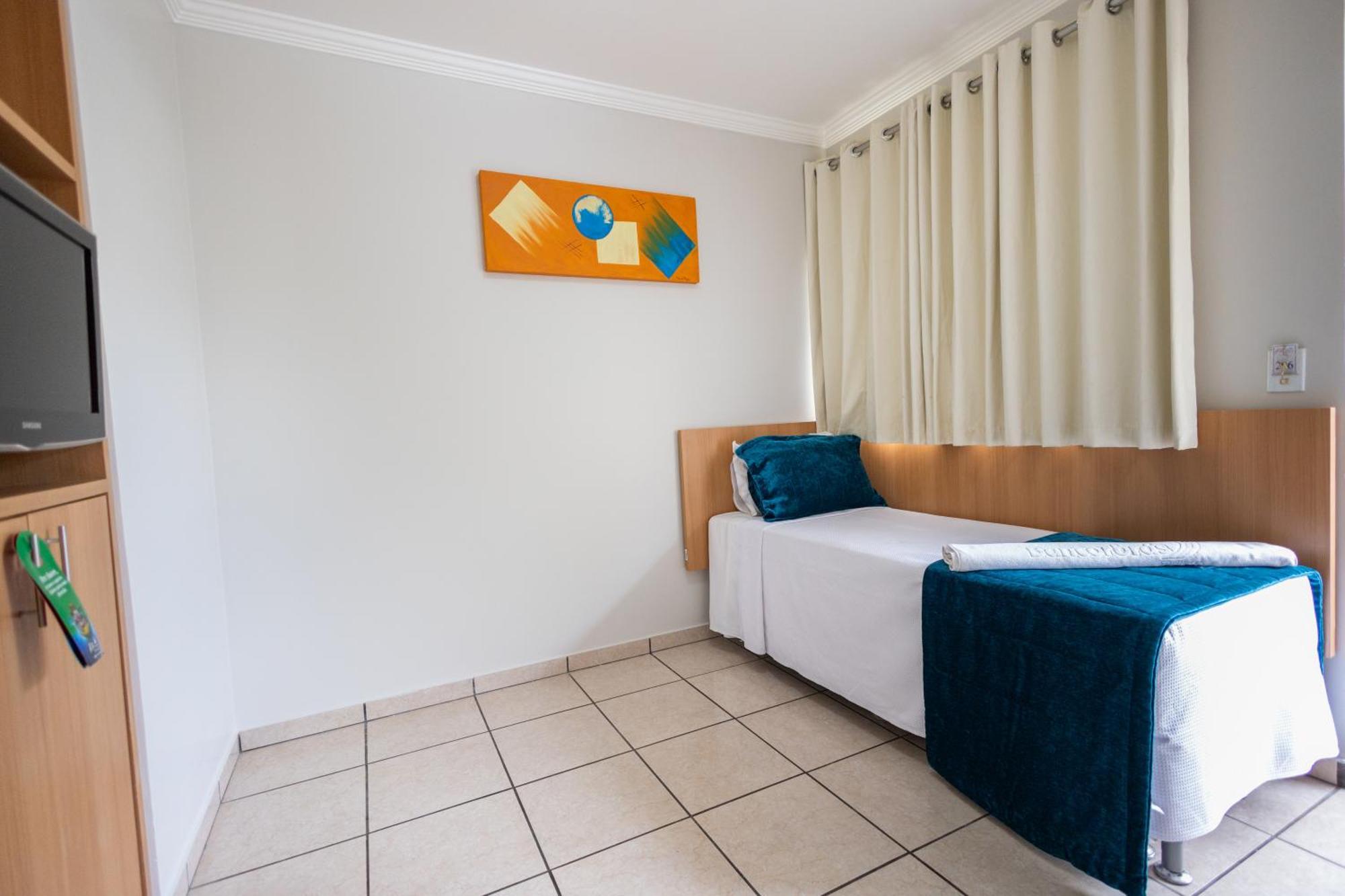 Diroma Fiori Hotel - Bvtur Caldas Novas Kültér fotó