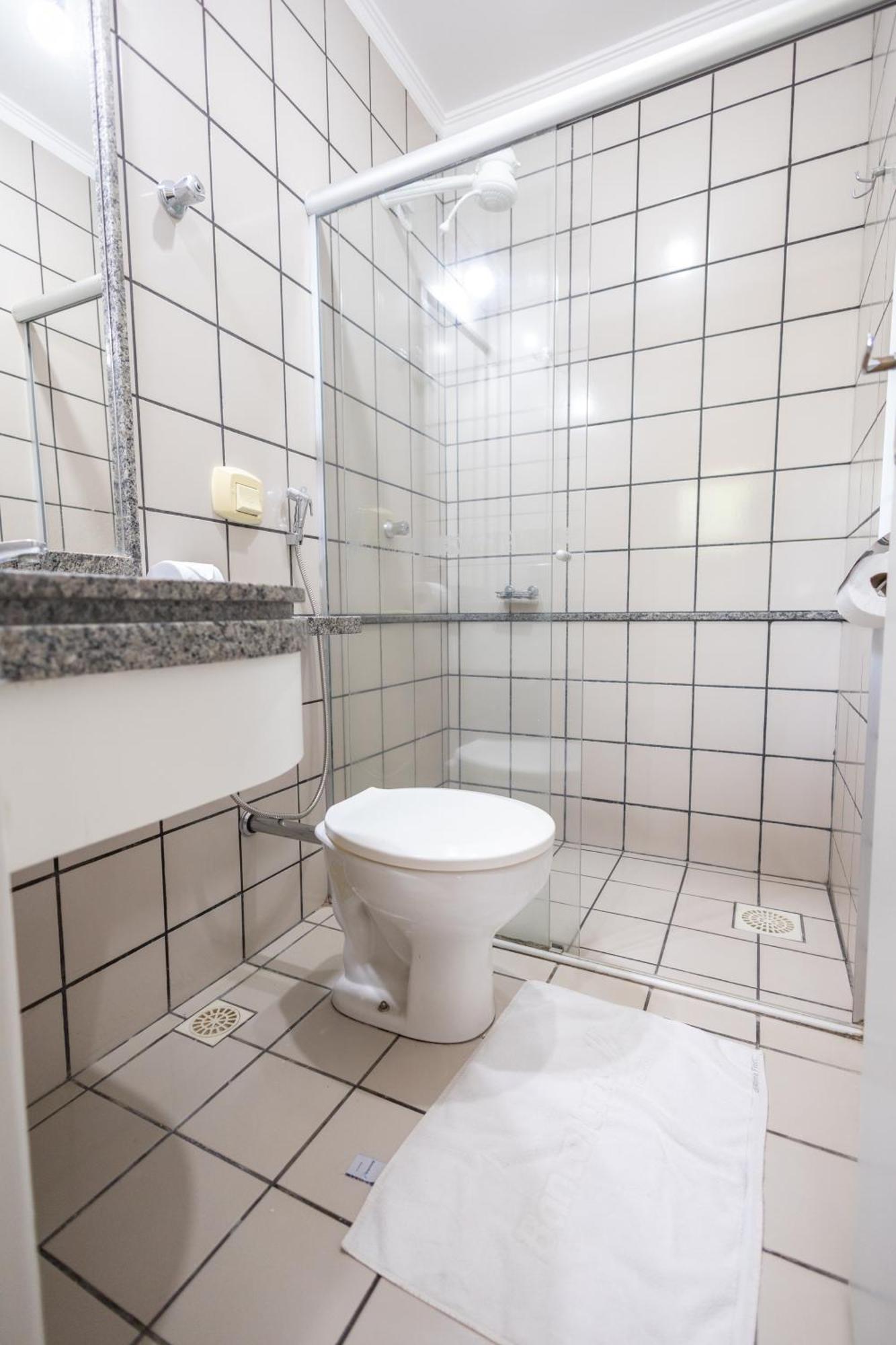 Diroma Fiori Hotel - Bvtur Caldas Novas Kültér fotó
