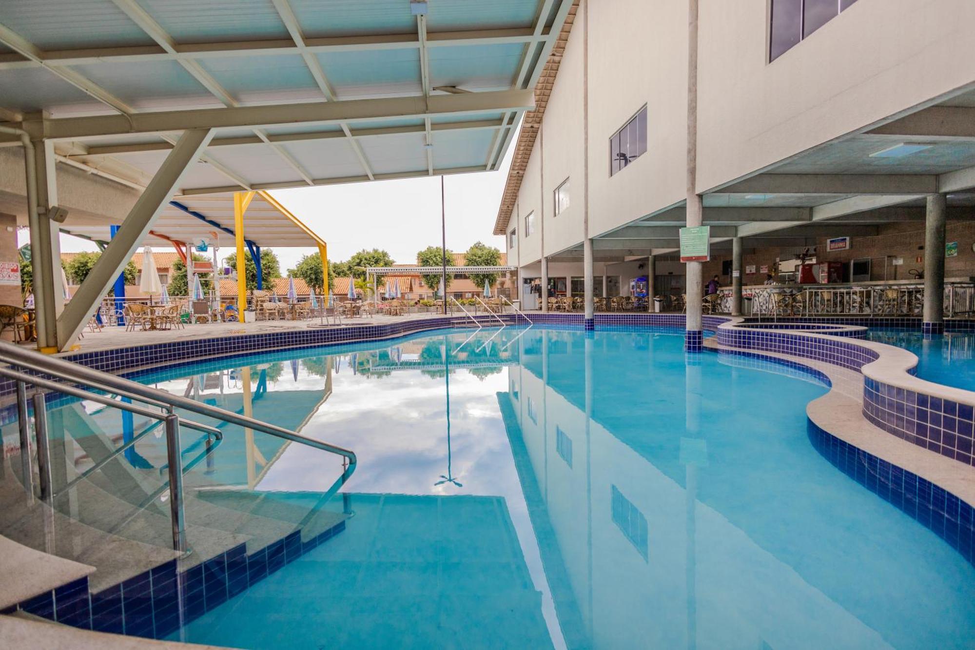 Diroma Fiori Hotel - Bvtur Caldas Novas Kültér fotó